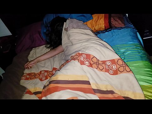 ❤️ Stepson berači svojo mlado mačeho, medtem ko ona spi. ️❌ Kvalitetni pornič na sl.pornsos-com.ru ❤